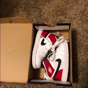 Jordan 1s toddler